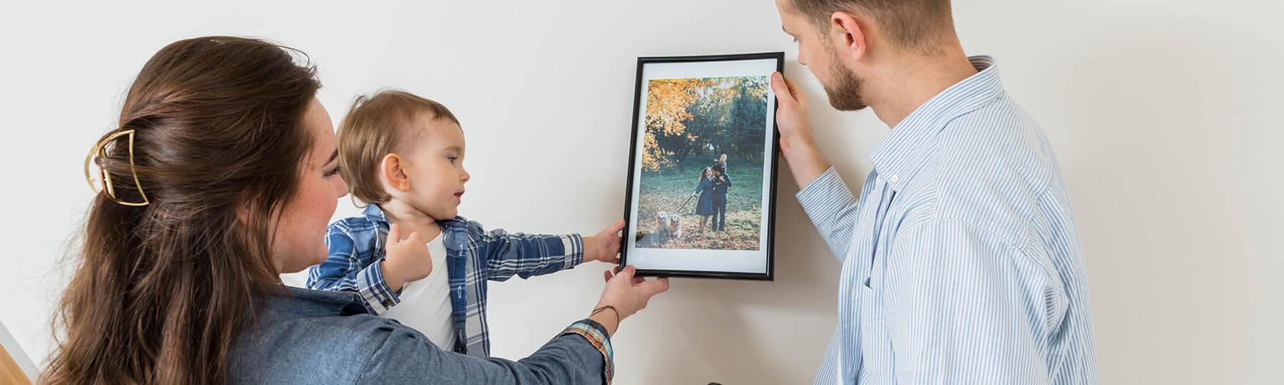 Small Space Wall Art Solutions