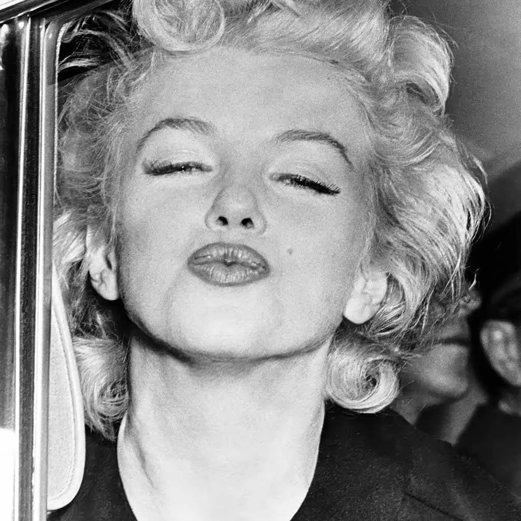 Marilyn Monroe Puckering Lips Printable Wall Art