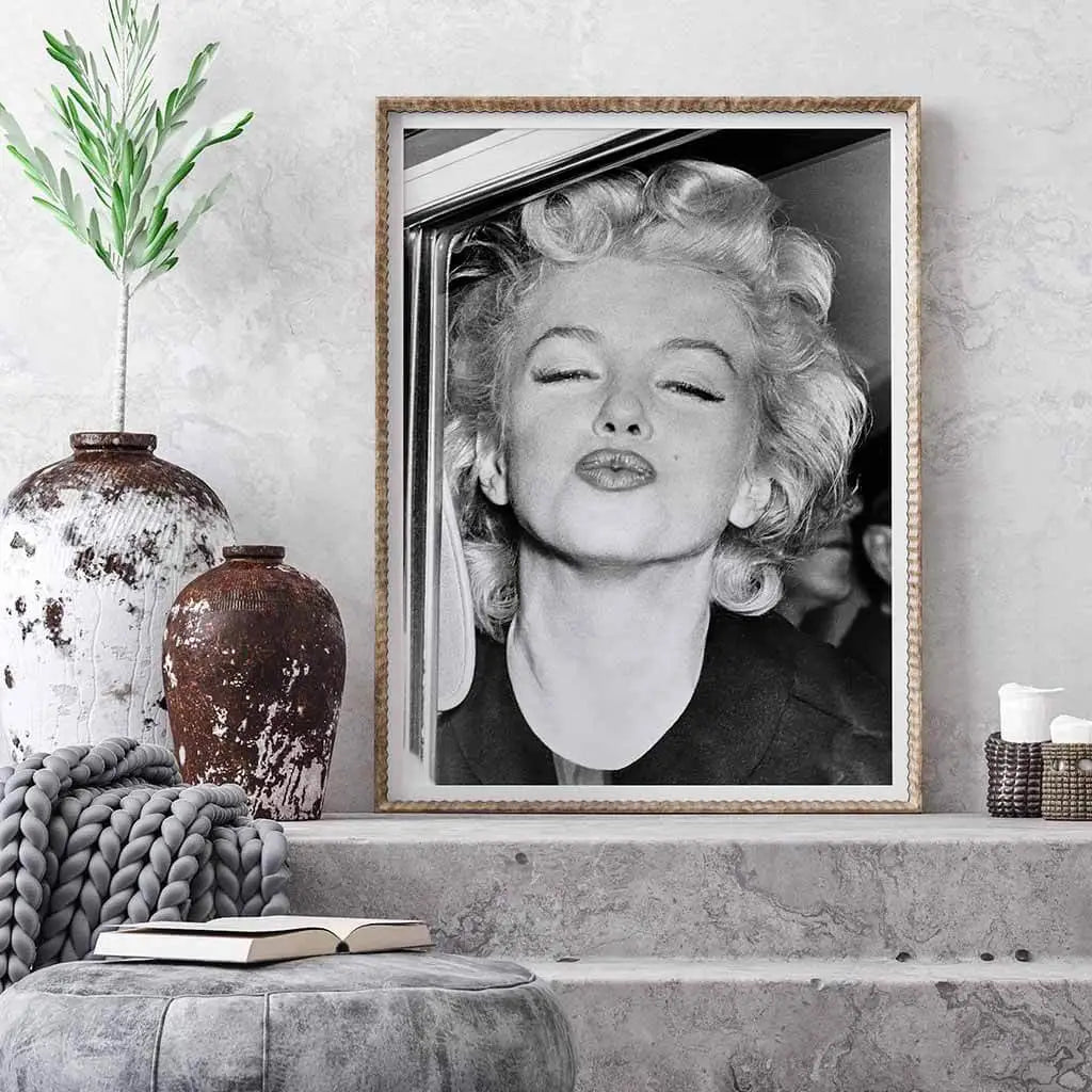 Marilyn Monroe Puckering Lips Printable Art